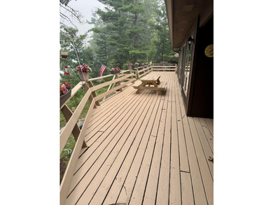 Dreaming of lakefront living? This comfortable ranch home with - photo 47