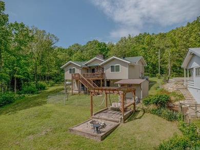 Lake Navajo Home For Sale in Cherokee Village Arkansas