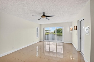 Lake Condo For Sale in West Palm Beach, Florida