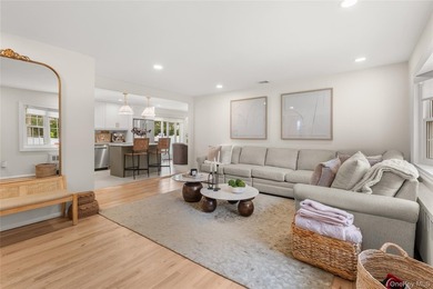 Completely renovated in 2023, this 3-bedroom, 1-bath ranch is - photo 2