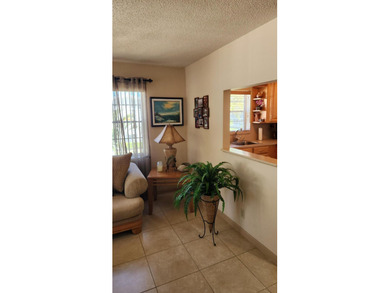 Clean, Clean, Clean, 55+ age and totally upgraded and renovated - photo 13