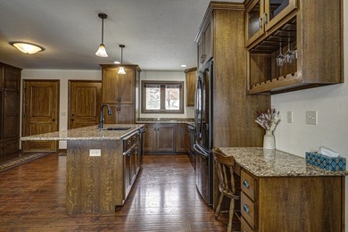 Beautiful 3BR-3BA ranch built in 2012 on the full recreational - photo 9