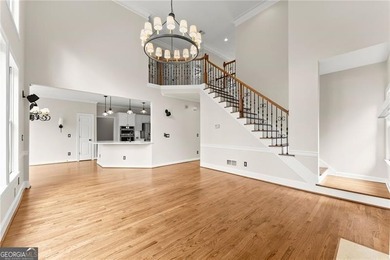Welcome to this exceptional 6-bedroom, 4-bathroom home in the - photo 20