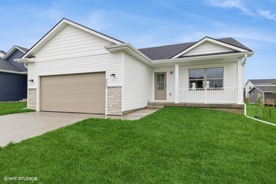 (private lake, pond, creek) Home Sale Pending in Ankeny Iowa