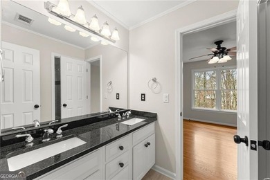 Welcome to this exceptional 6-bedroom, 4-bathroom home in the - photo 34