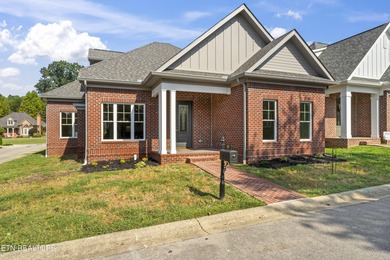 Melton Hill Lake Home For Sale in Oak Ridge Tennessee