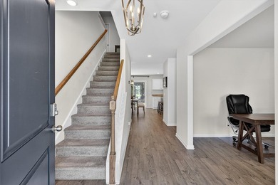 Seller offering $5K towards closing costs! Check out this - photo 5
