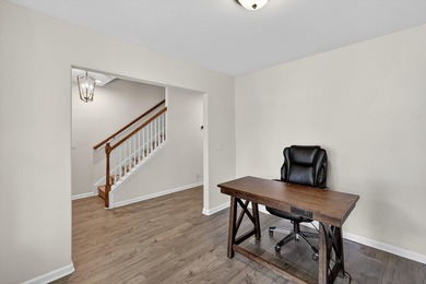 Seller offering $5K towards closing costs! Check out this - photo 8
