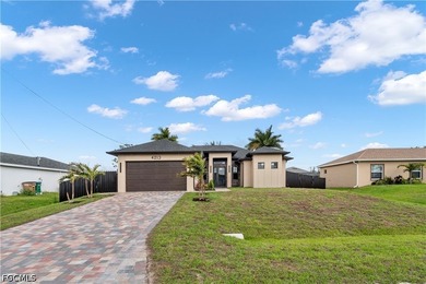Welcome to this newly constructed home in Northeast Cape Coral - photo 1