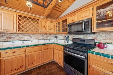 Fabulous log-style home in prestigious Ironwood Estates - photo 15