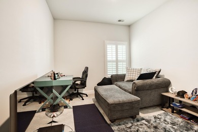 Don't miss this opportunity to own a beautiful 3 bedroom, 2