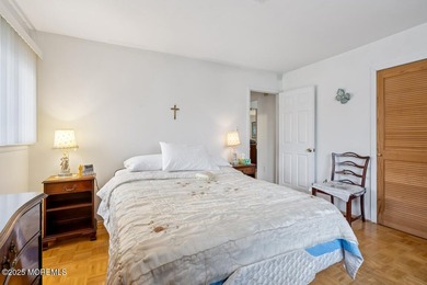 Welcome to 18 San Salvador Street, a well-maintained - photo 16
