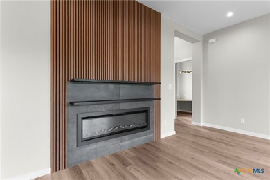 EXQUISITE NEW CONSTRUCTION BY KCE HOMES IN STONE LAKE TRAILS! - photo 7