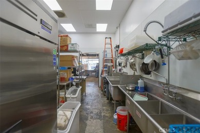 An amazing opportunity to own Whip x Banh Mi, a popular Modern - photo 18