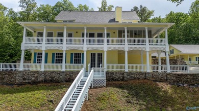 Waterfront Estate - Welcome to a rare offering w/412+/- feet of - photo 8