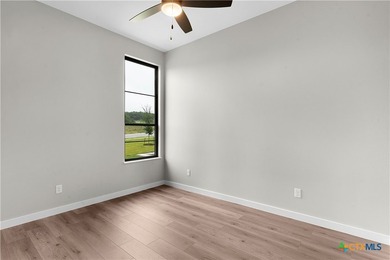 EXQUISITE NEW CONSTRUCTION BY KCE HOMES IN STONE LAKE TRAILS! - photo 8