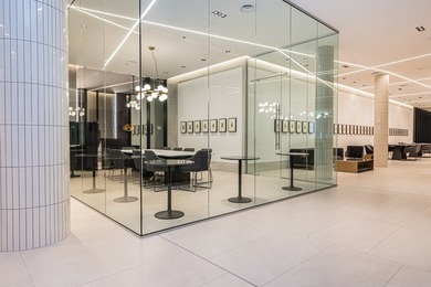 Stunning 1-bedroom, 1-bathroom condo located in the prestigious - photo 23