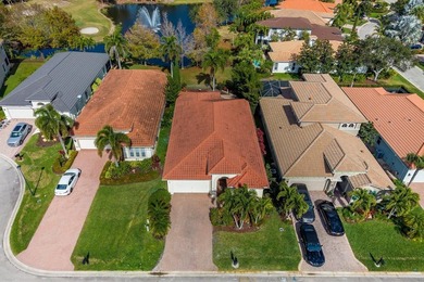 Welcome to your dream home in the prestigious Palm Cove Golf & - photo 5