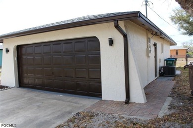 Property features 3 large bedrooms, 2 supper spacious bathrooms - photo 2