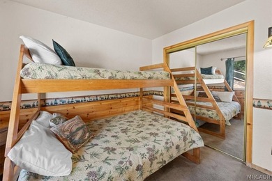Fabulous log-style home in prestigious Ironwood Estates - photo 38