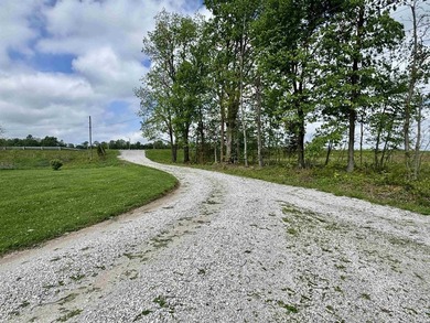If you have been looking for a pole barn style getaway with - photo 4