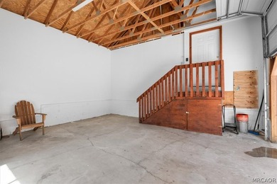 Fabulous log-style home in prestigious Ironwood Estates - photo 46