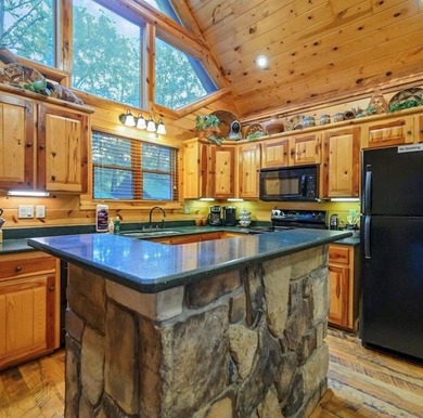 Welcome to Minko Lodge, a rare opportunity in the highly