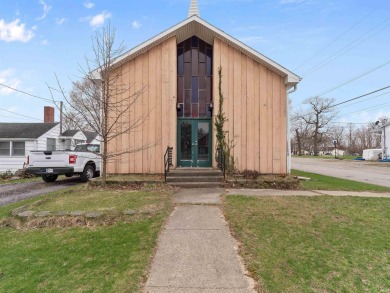 Lake Home For Sale in Warsaw, Indiana