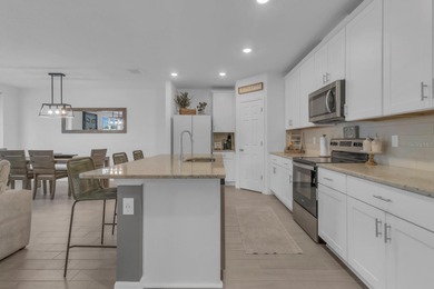 Beautiful 2023-built home, move-in ready! This residence - photo 14