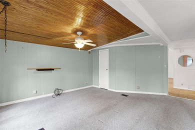 Welcome to 192 Palm Meadows, a well-maintained 3-bedroom, 2-bath - photo 16