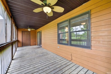 Enjoy easy living in this well maintained upper-level condo - photo 21
