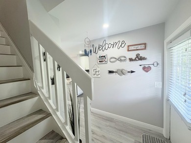 Welcome to this inviting 2-bedroom, 1.5-bath townhouse located - photo 25
