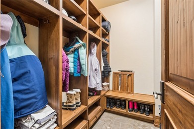 Exceptional lakeview mountain living at 3010 Iron Horse Drive in - photo 29