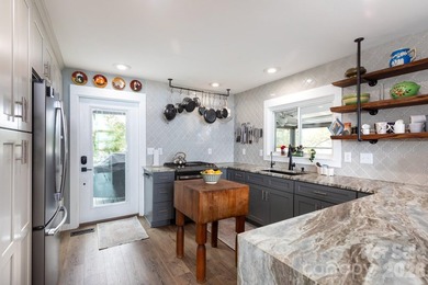 ******Great Water Front Opportunity For Redevelopment***** - photo 30