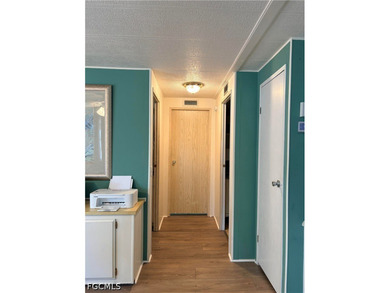 Well-maintained 2-bedroom, 2-bath manufactured home in desirable - photo 8