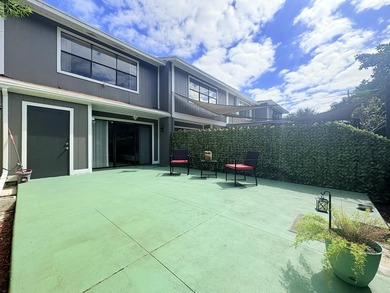 Welcome to this inviting 2-bedroom, 1.5-bath townhouse located - photo 40