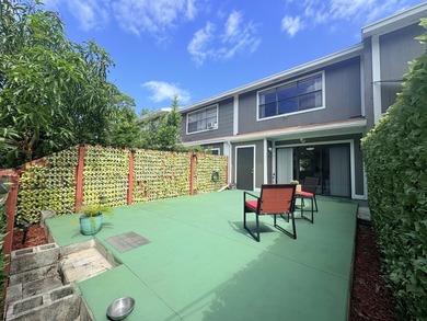 Welcome to this inviting 2-bedroom, 1.5-bath townhouse located - photo 41