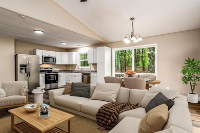 Tucked among the trees in the desirable Diamondhead community - photo 4