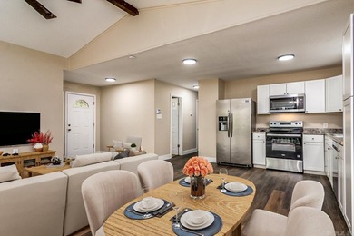 Tucked among the trees in the desirable Diamondhead community - photo 5