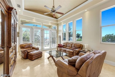 Panoramic riverfront views and 1.33 acres of privacy directly - photo 9