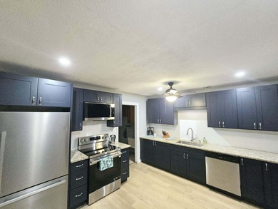 UNMATCHED VALUE IN ASHLEY VILLAS - 2,019 SQ FT WITH PAID-OFF - photo 9