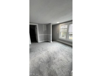 Beautifully updated 3,333 sq ft. home featuring 5 spacious - photo 8