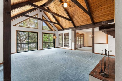 Lakefront Living in LakeBreeze! Thoughtfully designed 4-bedroom - photo 16