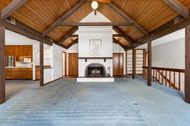 Lakefront Living in LakeBreeze! Thoughtfully designed 4-bedroom - photo 19