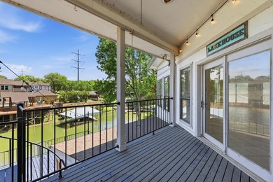 Tucked away in the prestigious waterfront enclave of Shorewood - photo 30