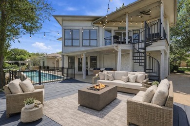 Tucked away in the prestigious waterfront enclave of Shorewood - photo 34
