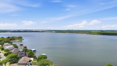 Tucked away in the prestigious waterfront enclave of Shorewood - photo 39