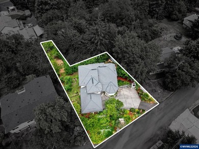 !IMPROVED PRICE! Nestled among the trees, this beautifully - photo 42