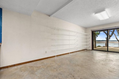 Lakefront Living in LakeBreeze! Thoughtfully designed 4-bedroom - photo 46