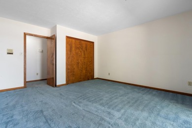 Lakefront Living in LakeBreeze! Thoughtfully designed 4-bedroom - photo 49